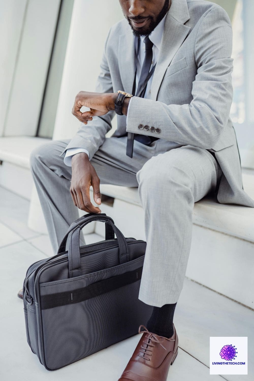 Being prepared with the right items for a job interview can greatly impact your success. Remember to bring your resume, pen and notebook, professional attire, a list of questions, breath mints, and a professional-looking bag to your next interview.